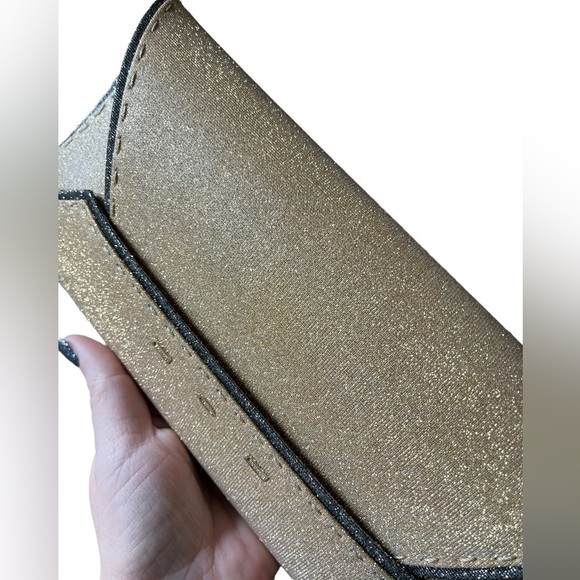 VBH Gold Glitter Stretch Envelope Clutch 010/300 - Picture 6 of 12